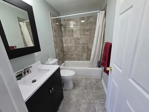 2855 West 25th Place Chicago IL 60623