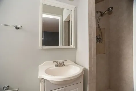 2321 East 69th Street Chicago IL 60649
