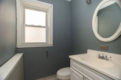 2321 East 69th Street Chicago IL 60649