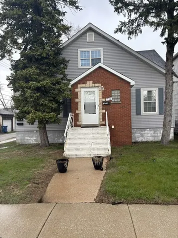 336 153RD Place Calumet City IL 60409
