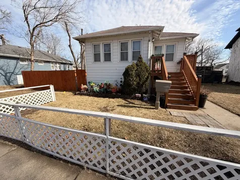 16951 Winchester Avenue Hazel Crest IL 60429