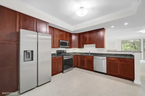 425 Benjamin Drive Vernon Hills IL 60061