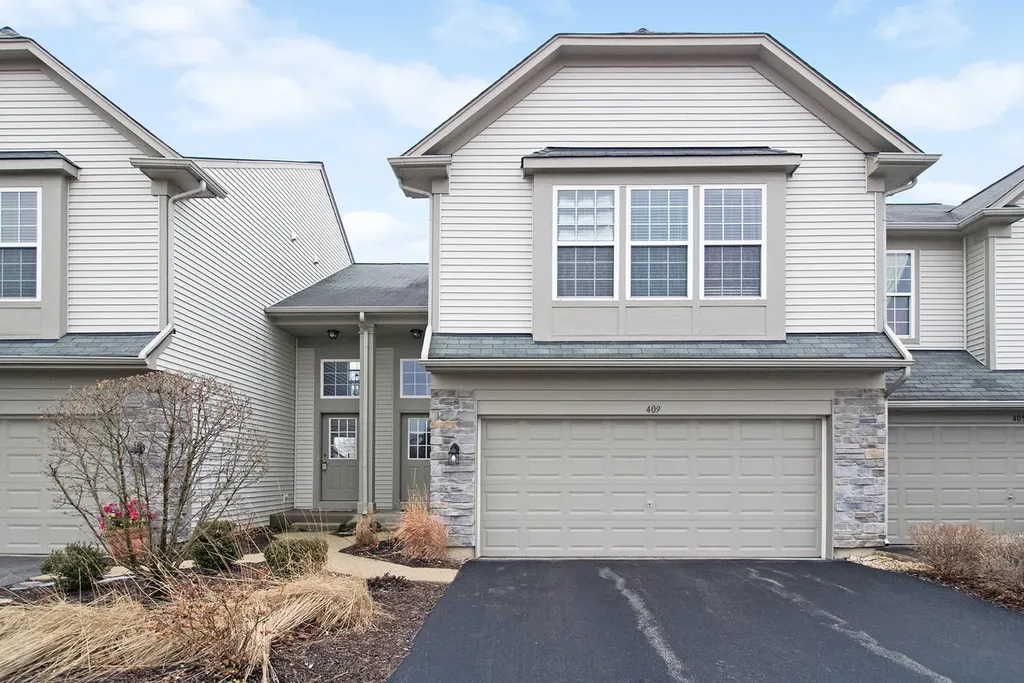 409 Metropolitan Street Aurora IL 60502