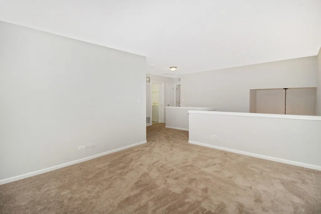 409 Metropolitan Street Aurora IL 60502