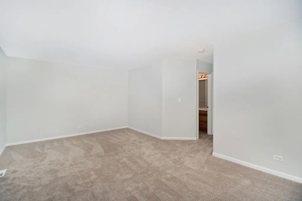 409 Metropolitan Street Aurora IL 60502