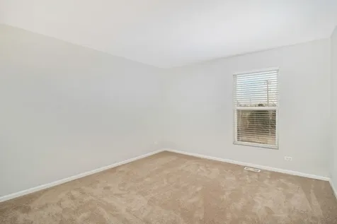 409 Metropolitan Street Aurora IL 60502