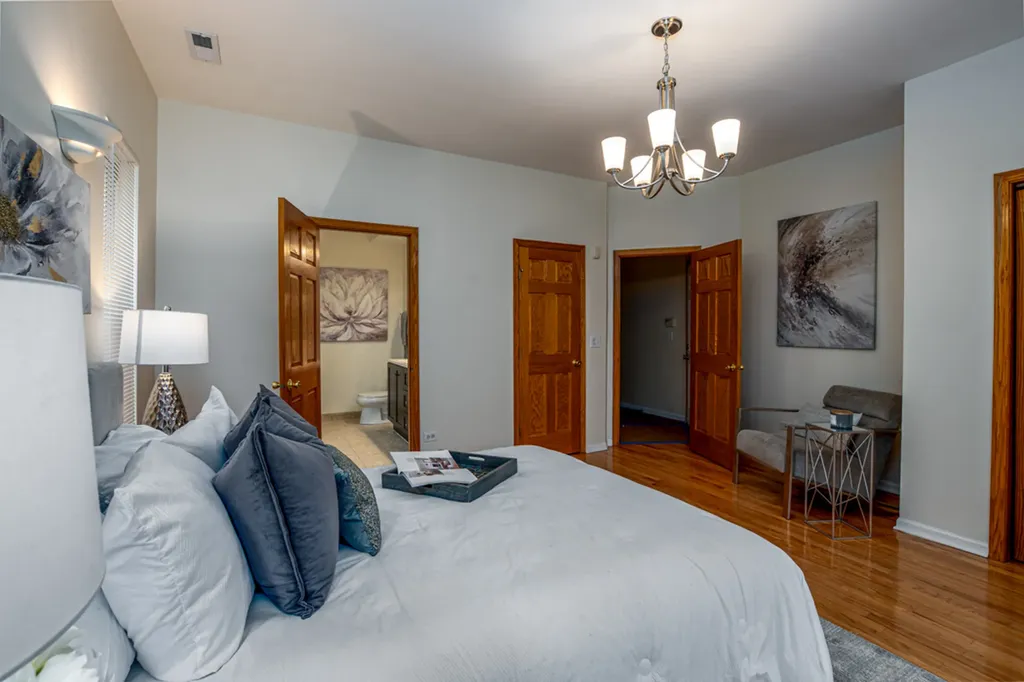 4730 South Drexel Avenue Chicago IL 60615