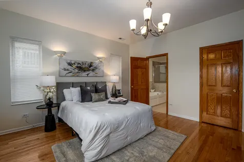 4730 South Drexel Avenue Chicago IL 60615