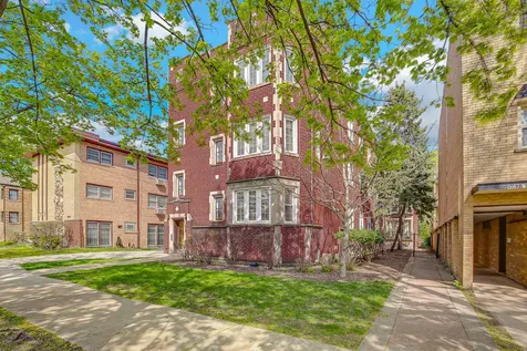 10433 South Hale Avenue Chicago IL 60643