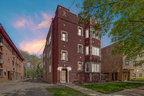 10433 South Hale Avenue Chicago IL 60643