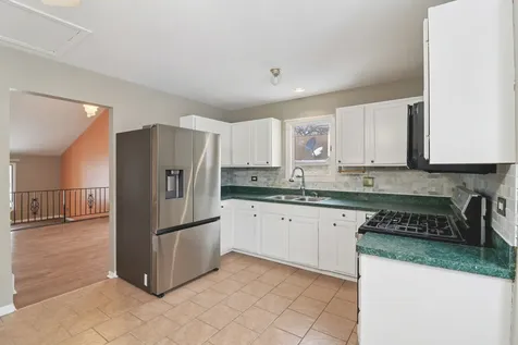 16627 Carse Avenue Harvey IL 60426