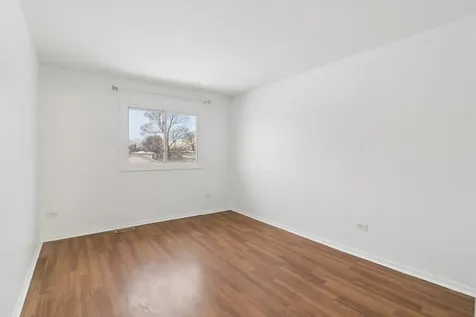 16627 Carse Avenue Harvey IL 60426