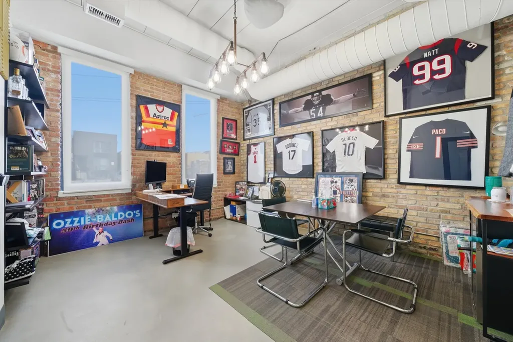 2675 West Grand Avenue Chicago IL 60612