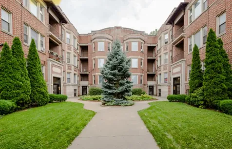 431 East Oakwood Boulevard Chicago IL 60653