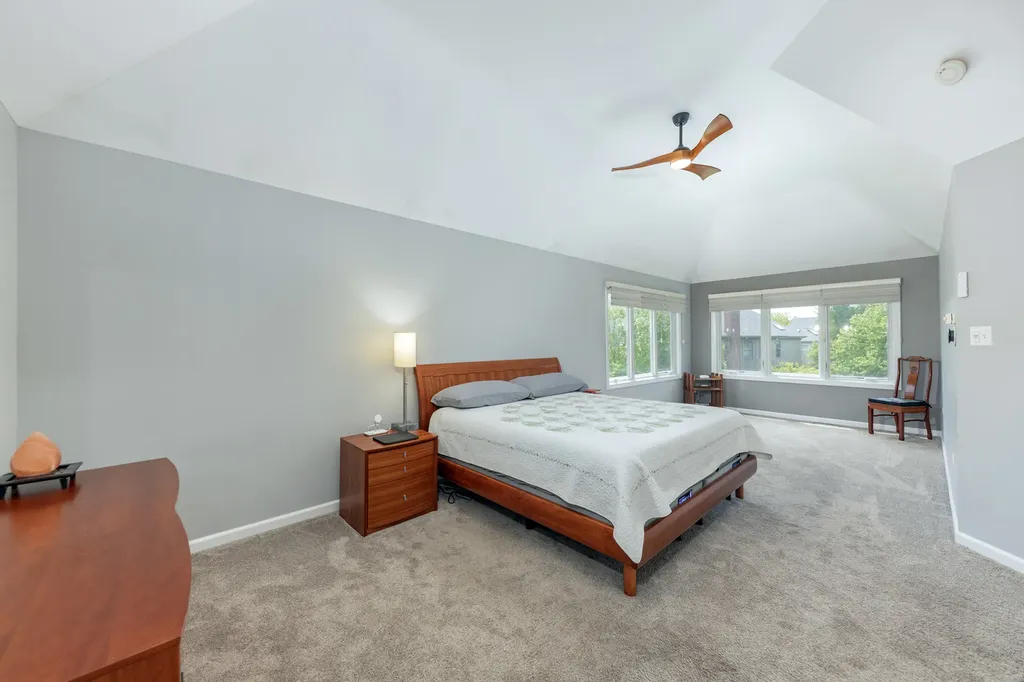 2308 Hillsboro Lane Naperville IL 60564