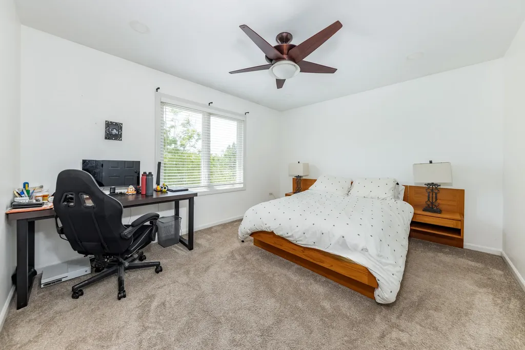 2308 Hillsboro Lane Naperville IL 60564