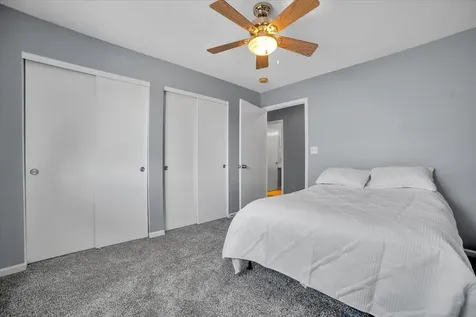 711 Blossom Court Oswego IL 60543