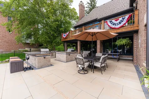 3814 Tradition Boulevard St. Charles IL 60175