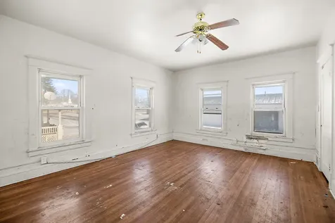 1295 East Merchant Street Kankakee IL 60901