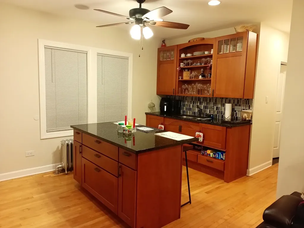 6348 West Grand Avenue Chicago IL 60639