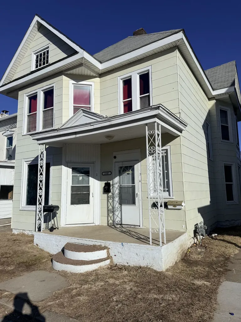 2507 7TH Avenue Rock Island IL 61201