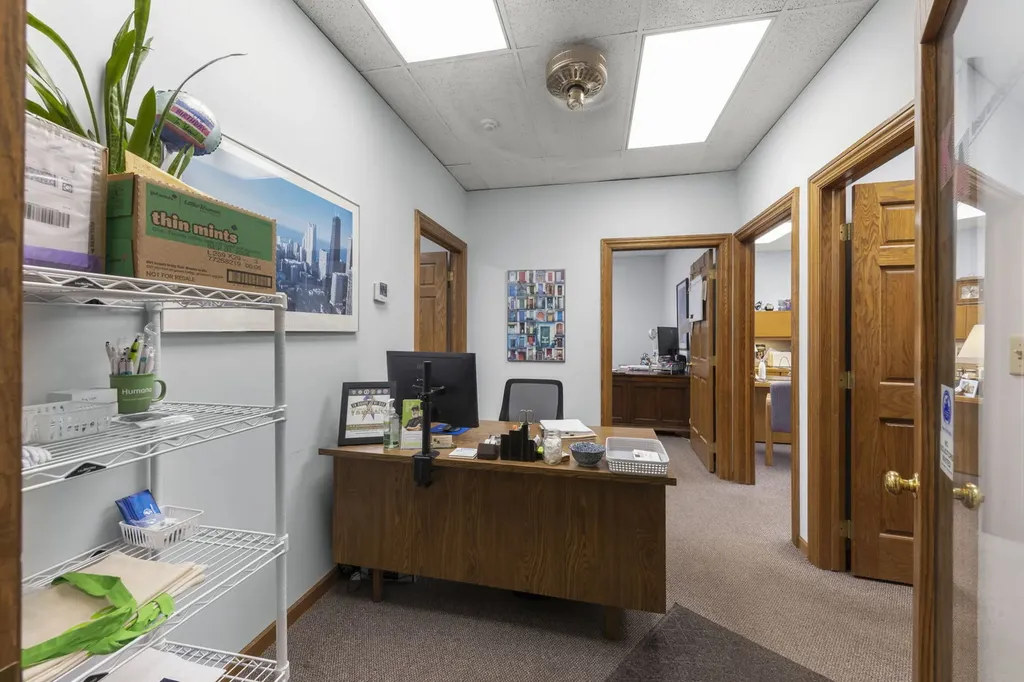 1754 North Washington Street Naperville IL 60563