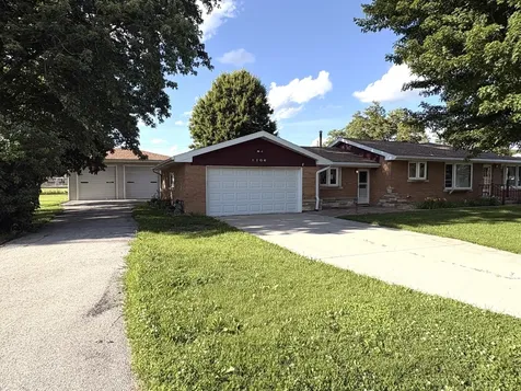 1106 Harmony Avenue Mazon IL 60444