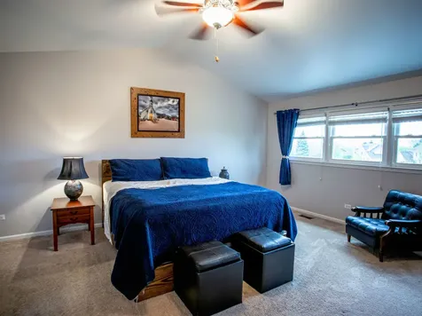 17945 West Pond Ridge Circle Gurnee IL 60031