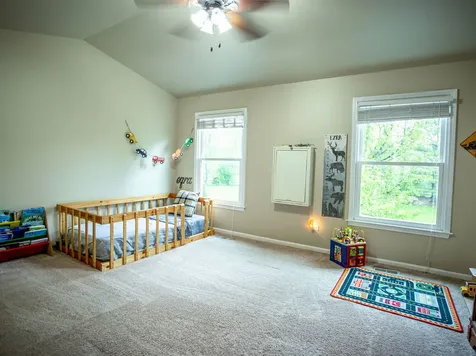 17945 West Pond Ridge Circle Gurnee IL 60031