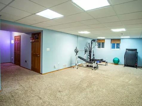 17945 West Pond Ridge Circle Gurnee IL 60031