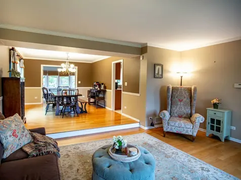 17945 West Pond Ridge Circle Gurnee IL 60031