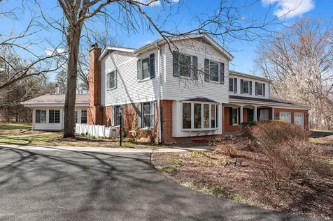 32W050 Cedar Lane Wayne IL 60184