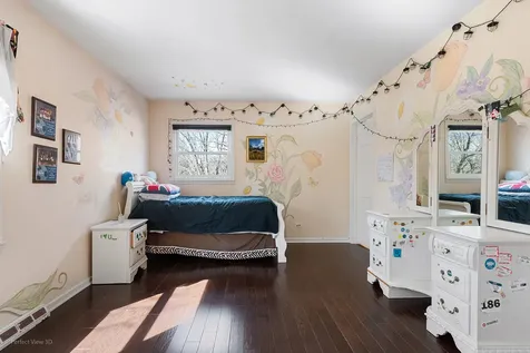 32W050 Cedar Lane Wayne IL 60184
