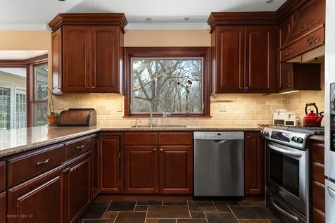 32W050 Cedar Lane Wayne IL 60184
