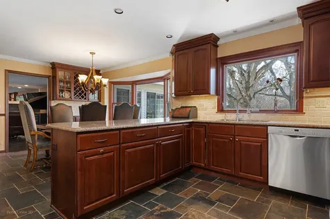 32W050 Cedar Lane Wayne IL 60184