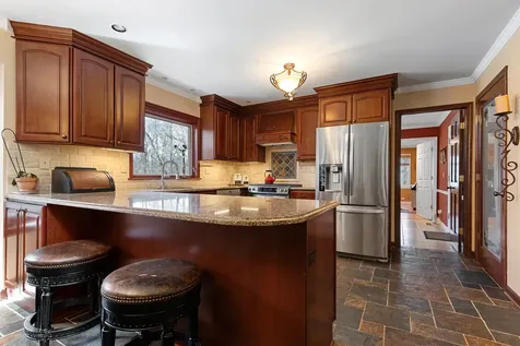 32W050 Cedar Lane Wayne IL 60184
