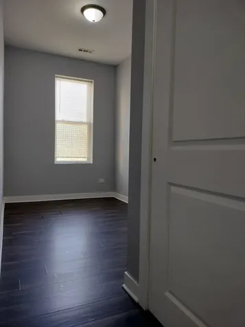 1945 West 48th Street Chicago IL 60609