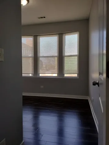 1945 West 48th Street Chicago IL 60609