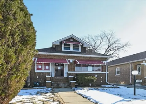 833 South 21st Avenue Maywood IL 60153