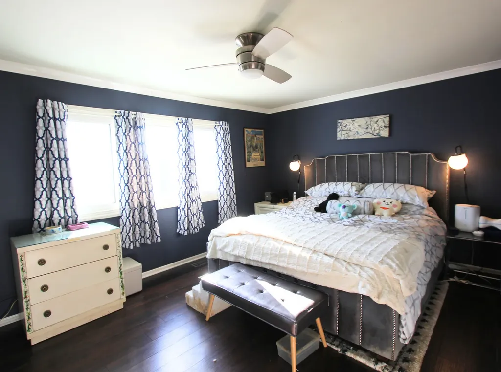 98 Wiltshire Court Schaumburg IL 60193