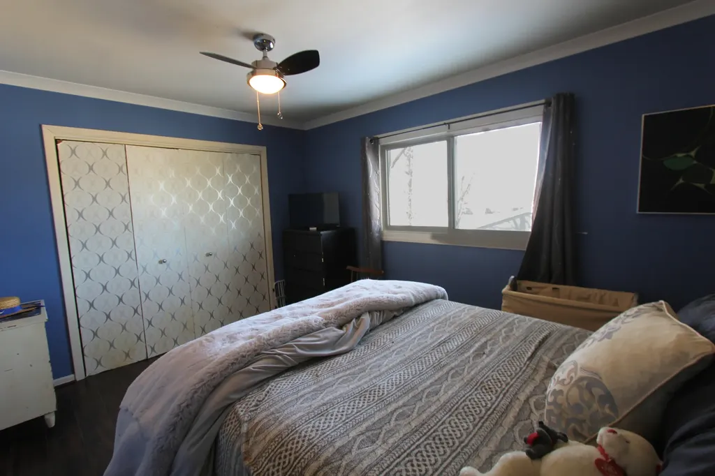 98 Wiltshire Court Schaumburg IL 60193