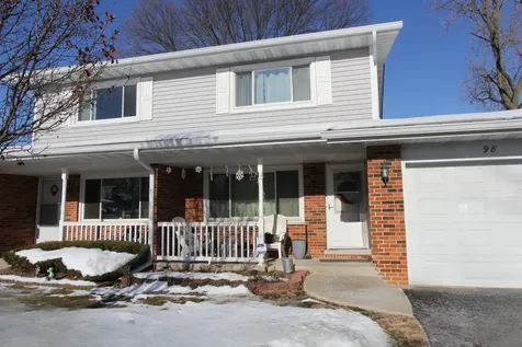 98 Wiltshire Court Schaumburg IL 60193