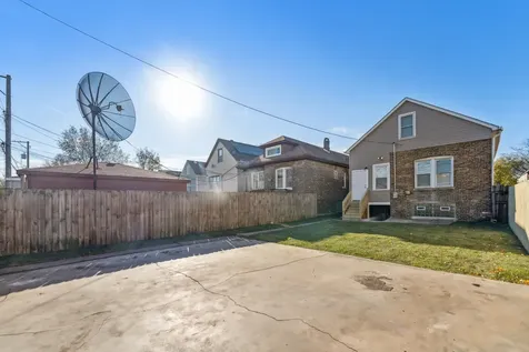 8423 South Colfax Avenue Chicago IL 60617
