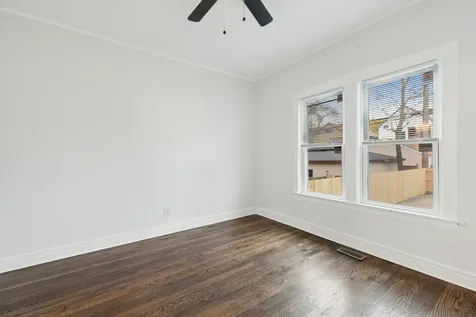 8423 South Colfax Avenue Chicago IL 60617