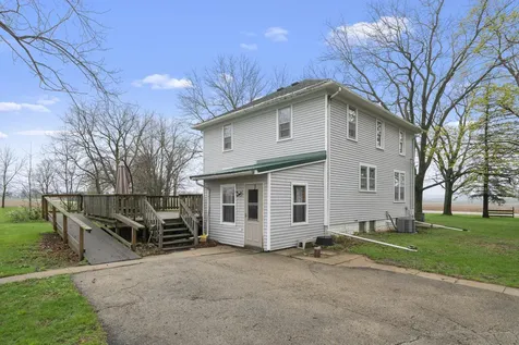 4799 Center Road Rochelle IL 61068