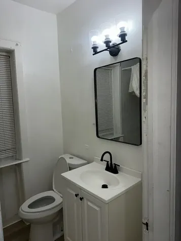 8017 South Saint Lawrence Avenue Chicago IL 60619
