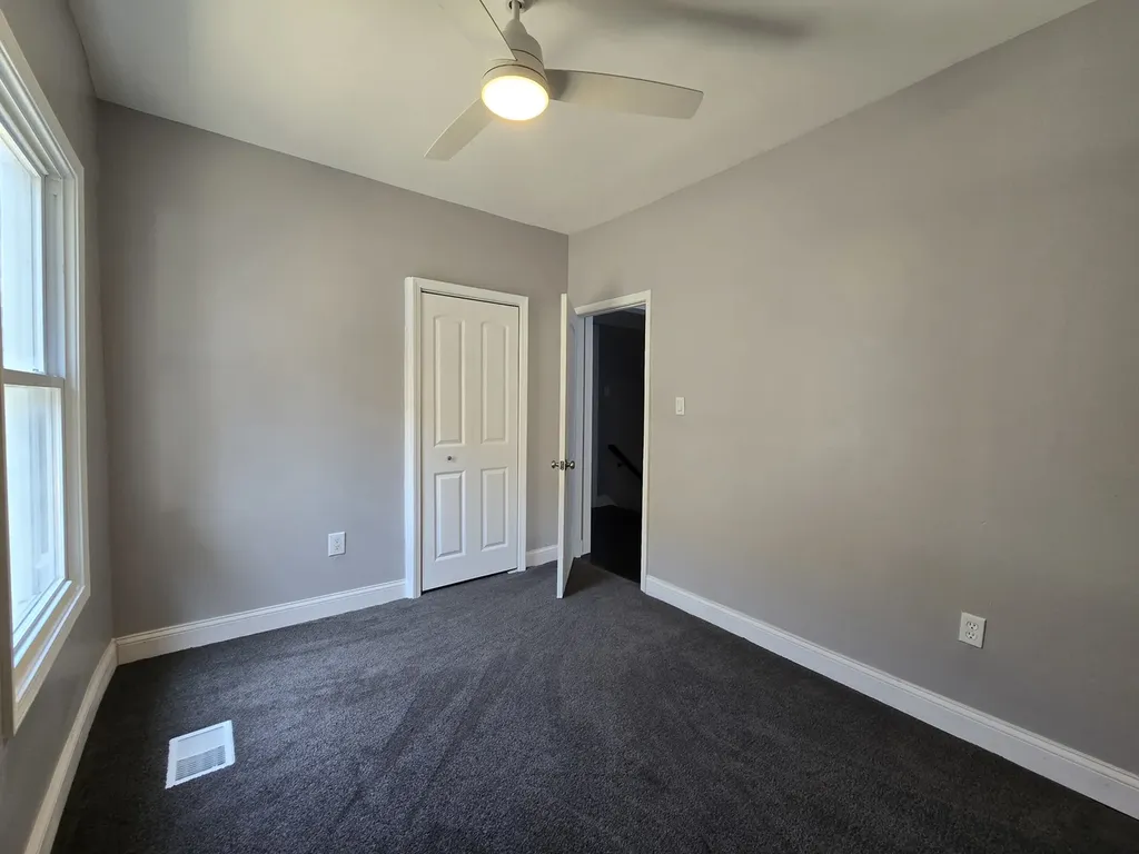 10215 South Emerald Avenue Chicago IL 60628