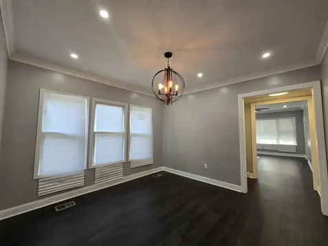 10215 South Emerald Avenue Chicago IL 60628