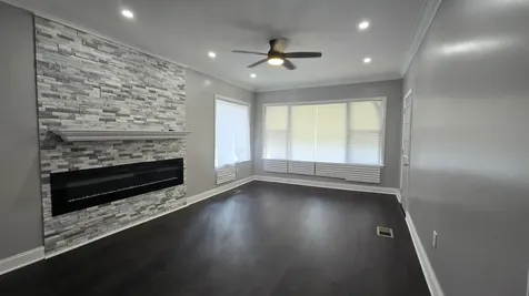 10215 South Emerald Avenue Chicago IL 60628