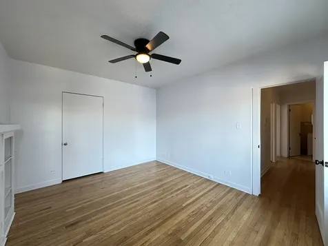 7147 South Constance Avenue Chicago IL 60649